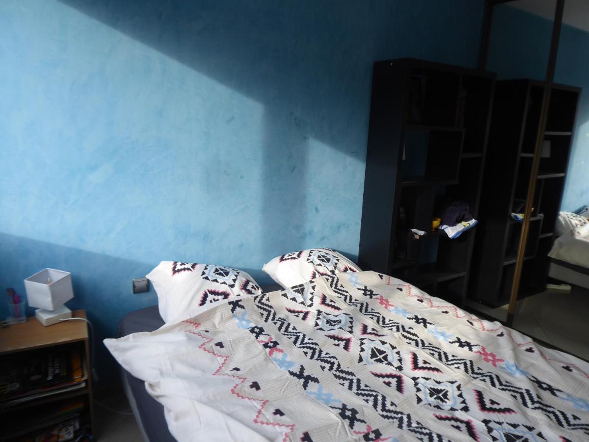 Chambre Dans Un Appartement Annecy Gare-Centre Exteriér fotografie